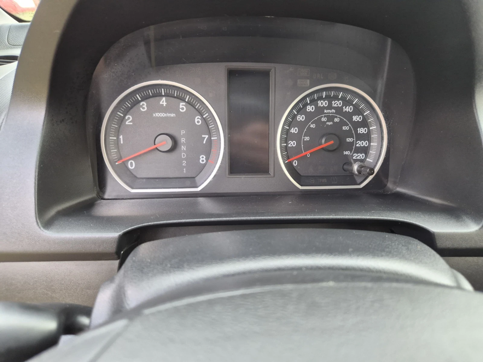 Honda Cr-v 2.0i, снимка 10 - Автомобили и джипове - 54336270