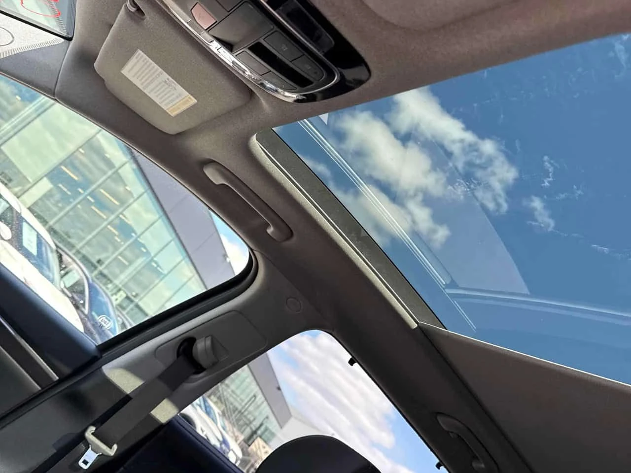Hyundai Santa fe  | Preferred | PANO | DISTRONIC | CARFAX , снимка 10 - Автомобили и джипове - 54467278