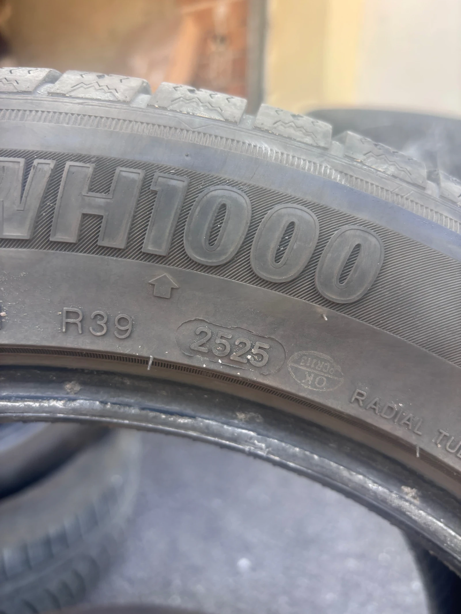 Nissan Juke 1, 5 dci, снимка 15 - Автомобили и джипове - 55504918