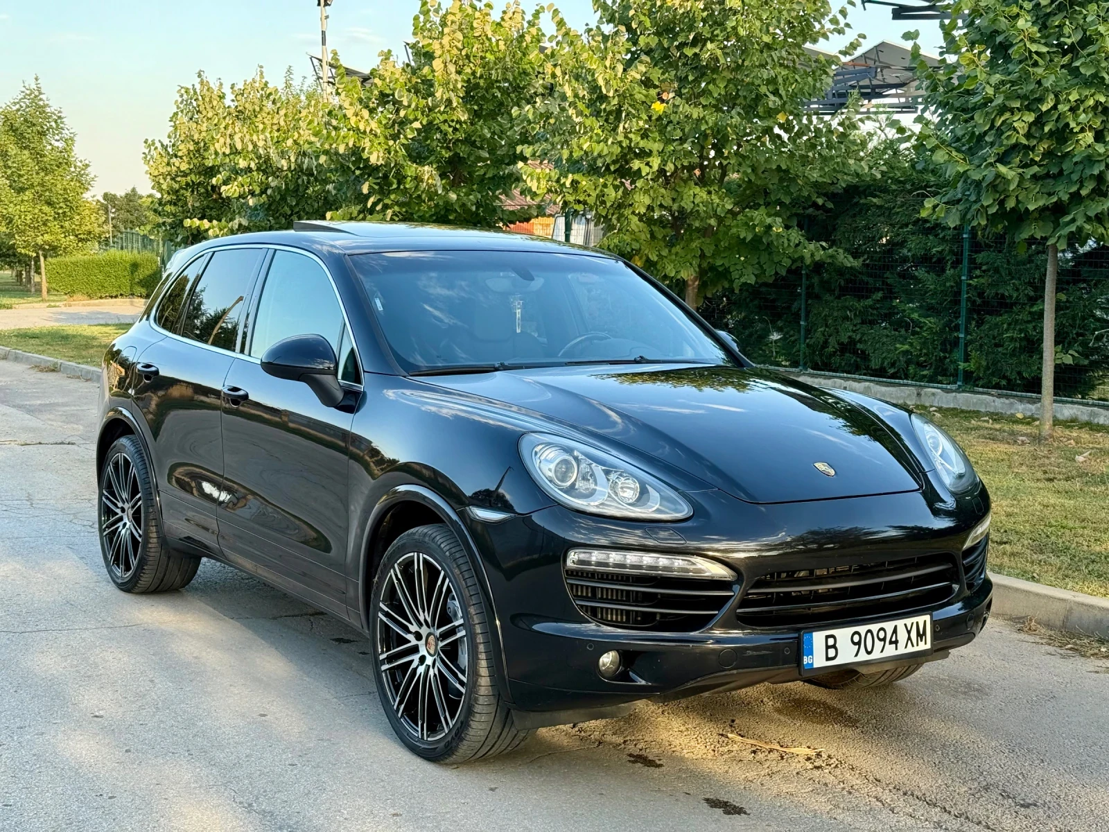 Porsche Cayenne 4.2TDI PANORAMA, снимка 3 - Автомобили и джипове - 55976732