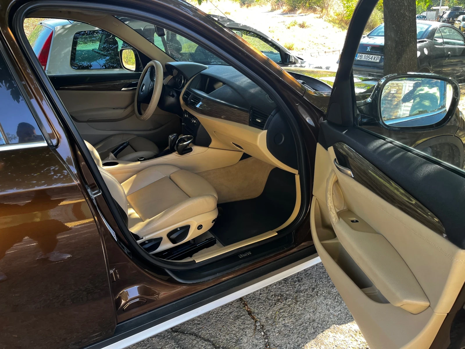 BMW X1 2.3d, снимка 14 - Автомобили и джипове - 56060721