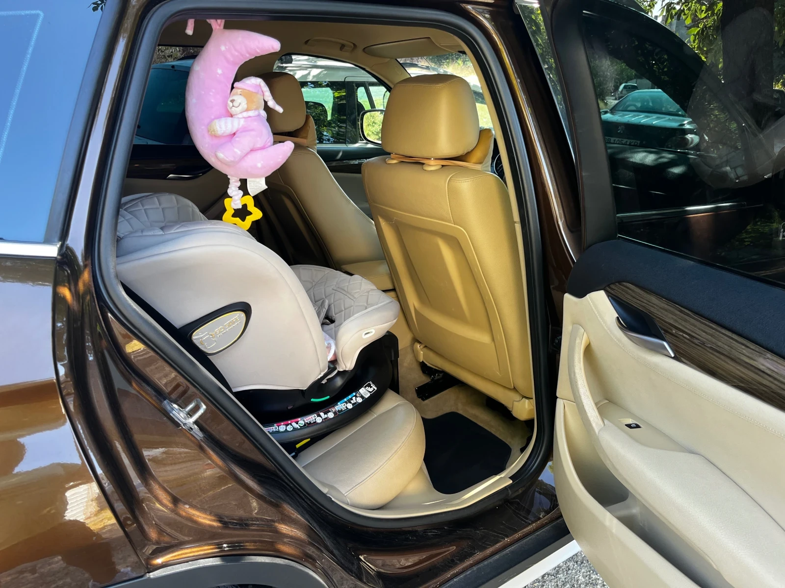 BMW X1 2.3d, снимка 15 - Автомобили и джипове - 56060721