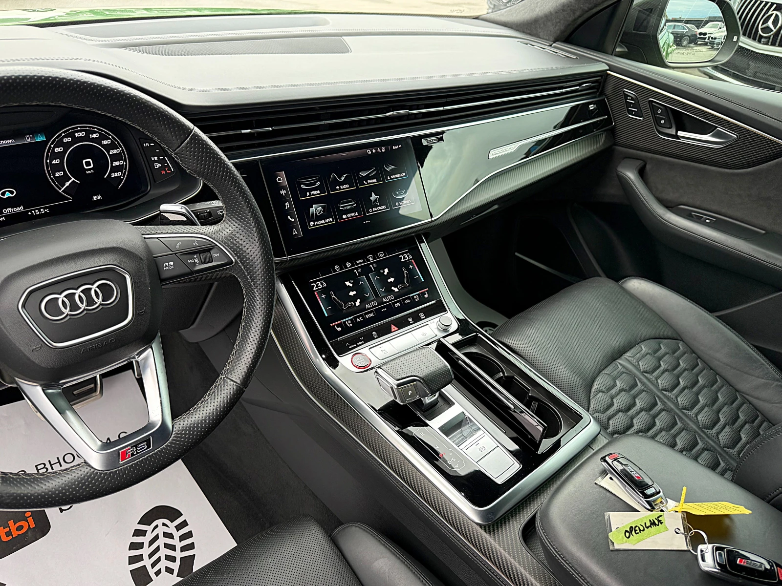 Audi RSQ8 KARBON-DISTRONIK-PANORAMA-360KAMERI-MATRIX-FULLLL!, снимка 12 - Автомобили и джипове - 56251617