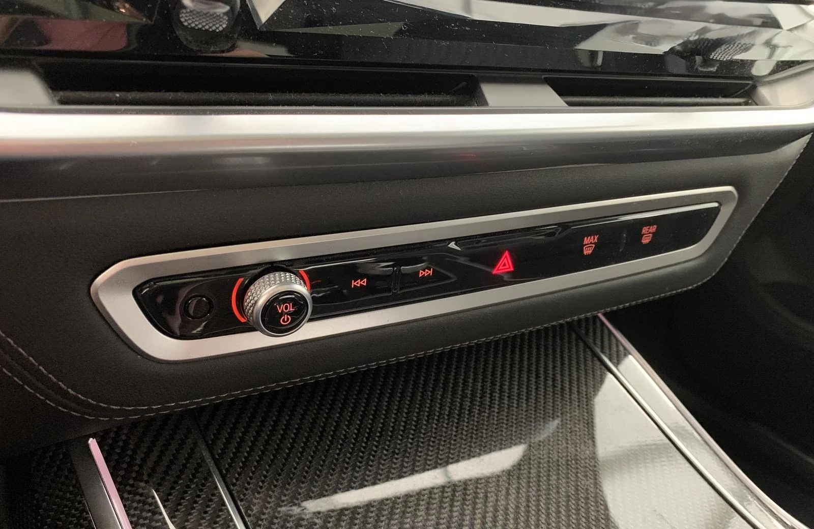 BMW X7 M60i/M SPORT PRO/7 SEATS/B&W/SKY LOUNGE/360/HUD/ | Mobile.bg � ����������� 9
