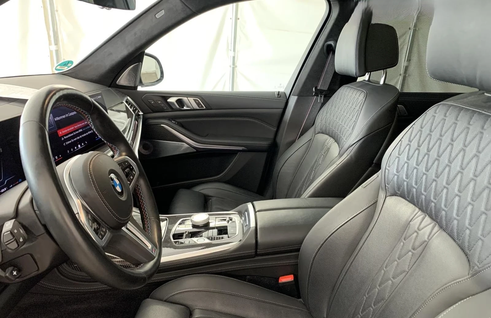 BMW X7 M60i/M SPORT PRO/7 SEATS/B&W/SKY LOUNGE/360/HUD/ | Mobile.bg � ����������� 5