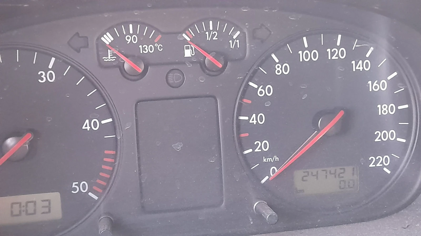VW Caravelle 2.5TDI 102kc Sincro 4x4 Long Klima  - изображение 8