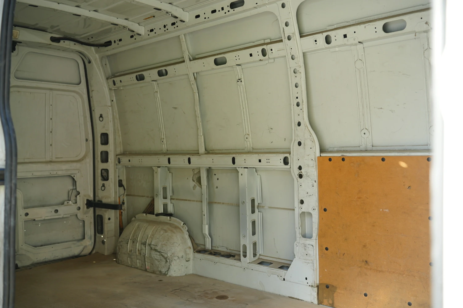 Renault Master MAXI 2.3 136к.с. - изображение 7