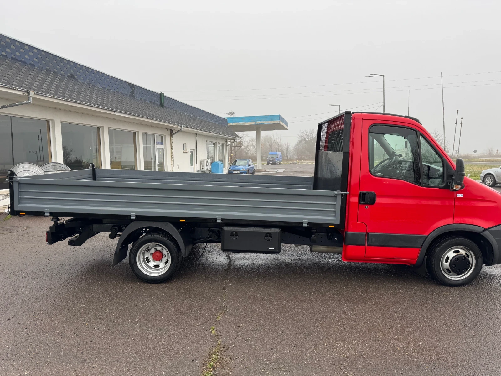 Iveco Daily 35C18 НОВ ВНОС! 4.0М!!! Автопилот! Обслужен!!  - изображение 9