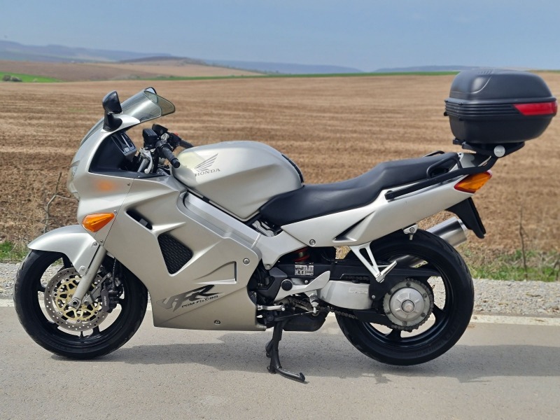 Honda Vfr 800, снимка 7 - Мотоциклети и мототехника - 44970905