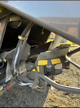 Комбайн Claas Lexion 650 лизинг с първоначална вноска 20 % | Auto.bg — изображение 9