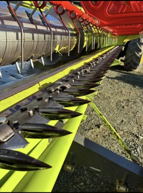 Комбайн Claas Lexion 650 лизинг с първоначална вноска 20 % | Auto.bg — изображение 17