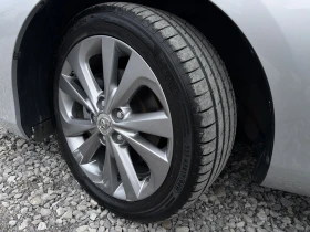 Toyota Auris 1.8 Hybrid E5B, снимка 12