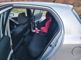 Toyota Yaris, снимка 13