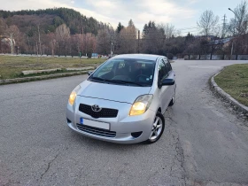 Toyota Yaris, снимка 1