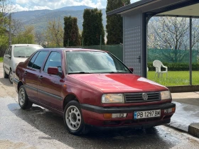 VW Vento 1.8 бензин, снимка 1