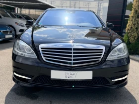 Mercedes-Benz S 500 L 4M AMG Pano Keyless First Class Масаж Немска, снимка 2