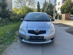 Toyota Yaris 1.3 vvt-i, снимка 2