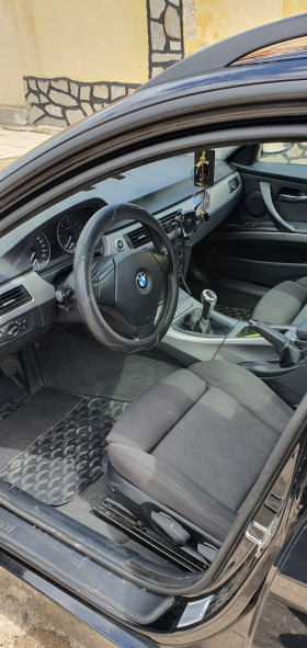 BMW 320, снимка 4 - Автомобили и джипове - 45568762