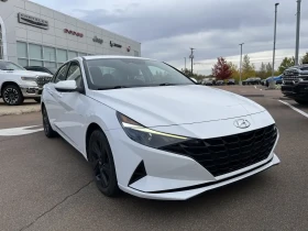 Hyundai Elantra PREFFERED * ПОДГРЕВ СЕДАЛКИ, ВОЛАН * LANE ASSIST