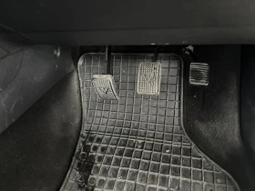 VW Golf - 8300 € / 16233.39 лв. - 68218997 14