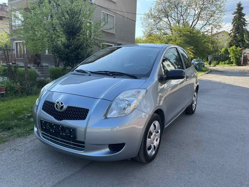 Toyota Yaris 1.3 vvt-i, снимка 1 - Автомобили и джипове - 38737658