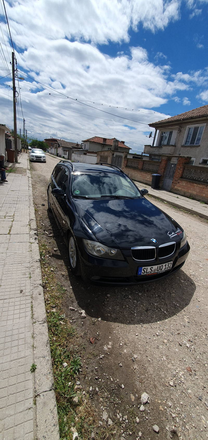 BMW 320, снимка 1 - Автомобили и джипове - 45568762