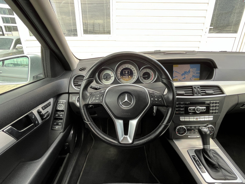 Mercedes-Benz C 250 4Matic* SWISS* Distronic* Памет* ЛИЗИНГ, снимка 9 - Автомобили и джипове - 46449770