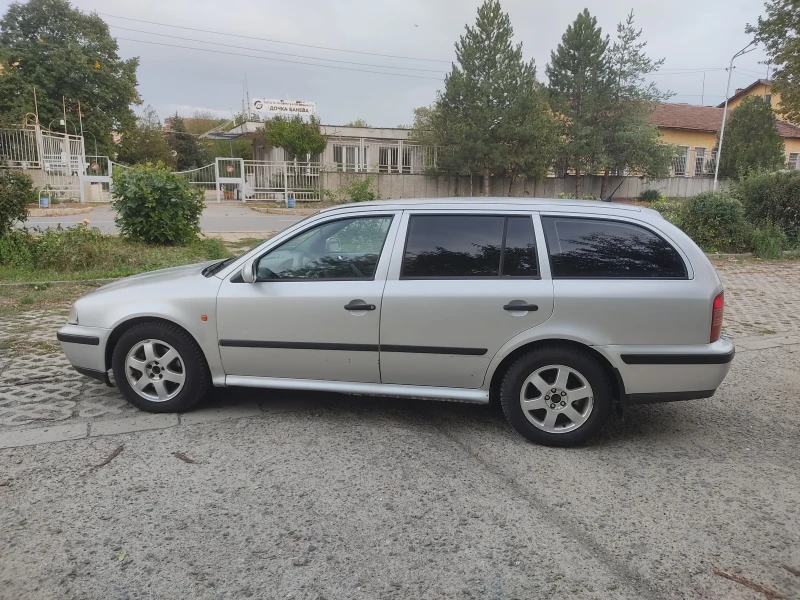 Skoda Octavia, снимка 8 - Автомобили и джипове - 47483014