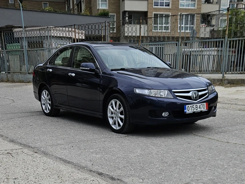 Honda Accord 2.4i Distronic Executive, снимка 3 - Автомобили и джипове - 47830601