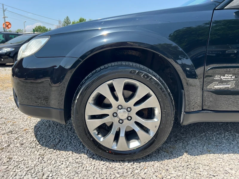 Subaru Outback 3.0 SYMMETRICAL* AWD* АВТОМАТИК* ШВЕЙЦАРИЯ* КОЖА* , снимка 9 - Автомобили и джипове - 50819338