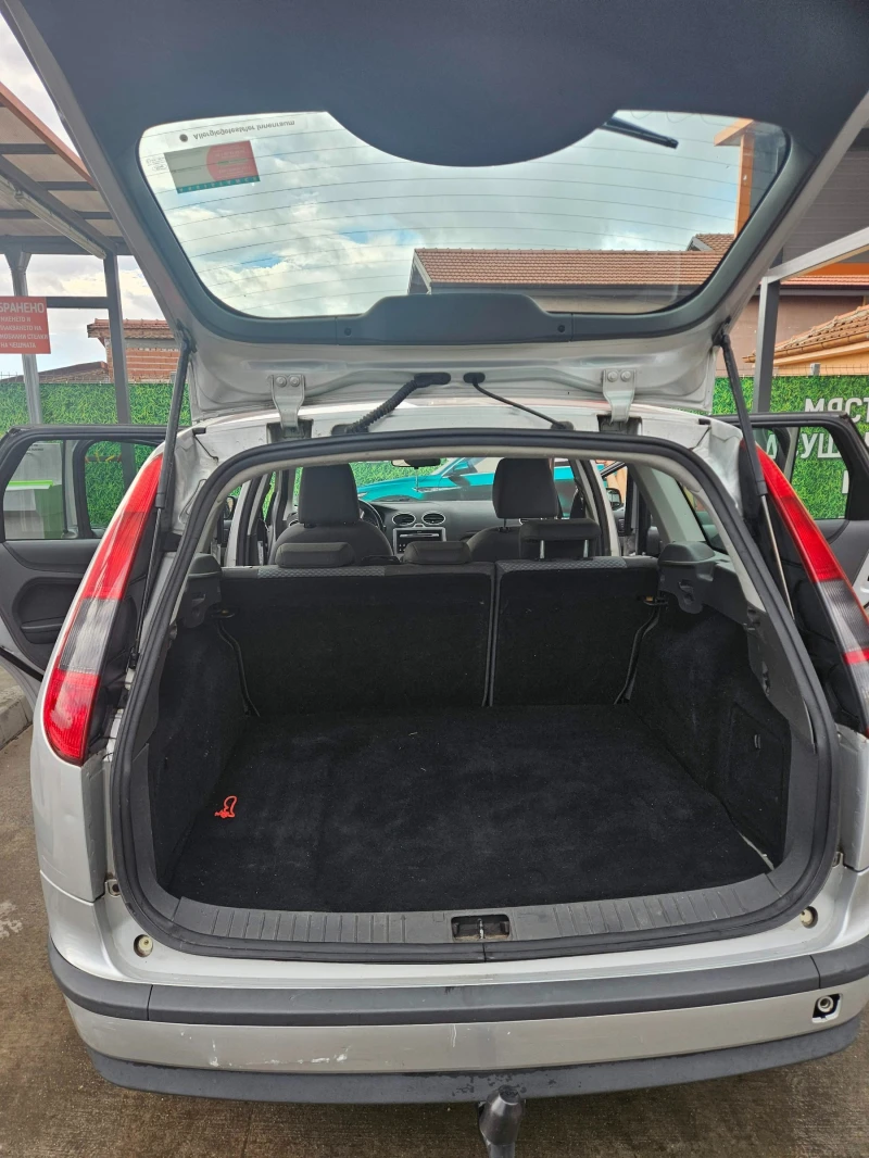 Ford Focus 1.6, снимка 10 - Автомобили и джипове - 52658326