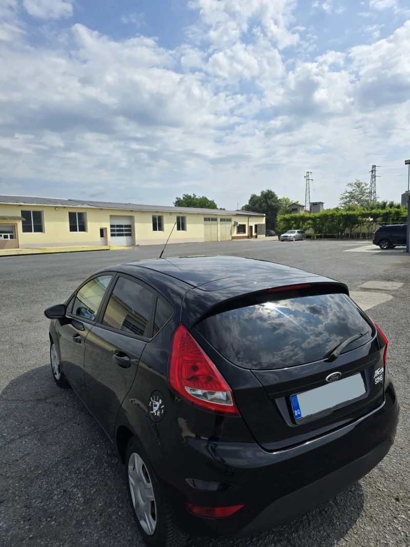 Ford Fiesta, снимка 5 - Автомобили и джипове - 52315080