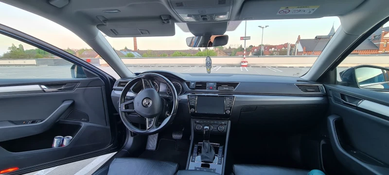 Skoda Superb 3v5, снимка 3 - Автомобили и джипове - 52860545