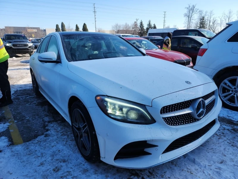 Mercedes-Benz C 300 * CARFAX * ЦЕНА ДО БГ, снимка 4 - Автомобили и джипове - 53381924