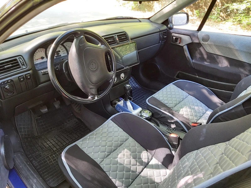 Opel Calibra 2.0 16V, снимка 10 - Автомобили и джипове - 53428717