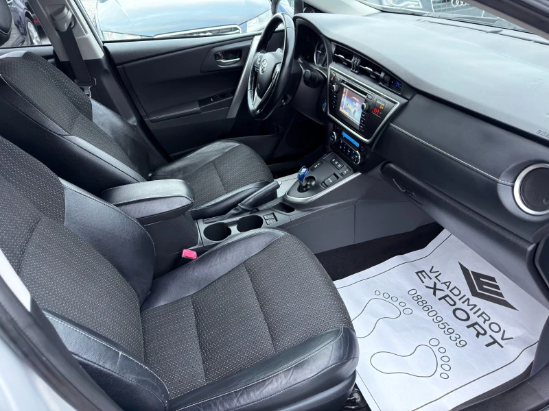 Toyota Auris 1.8 Hybrid E5B, снимка 8 - Автомобили и джипове - 53464203