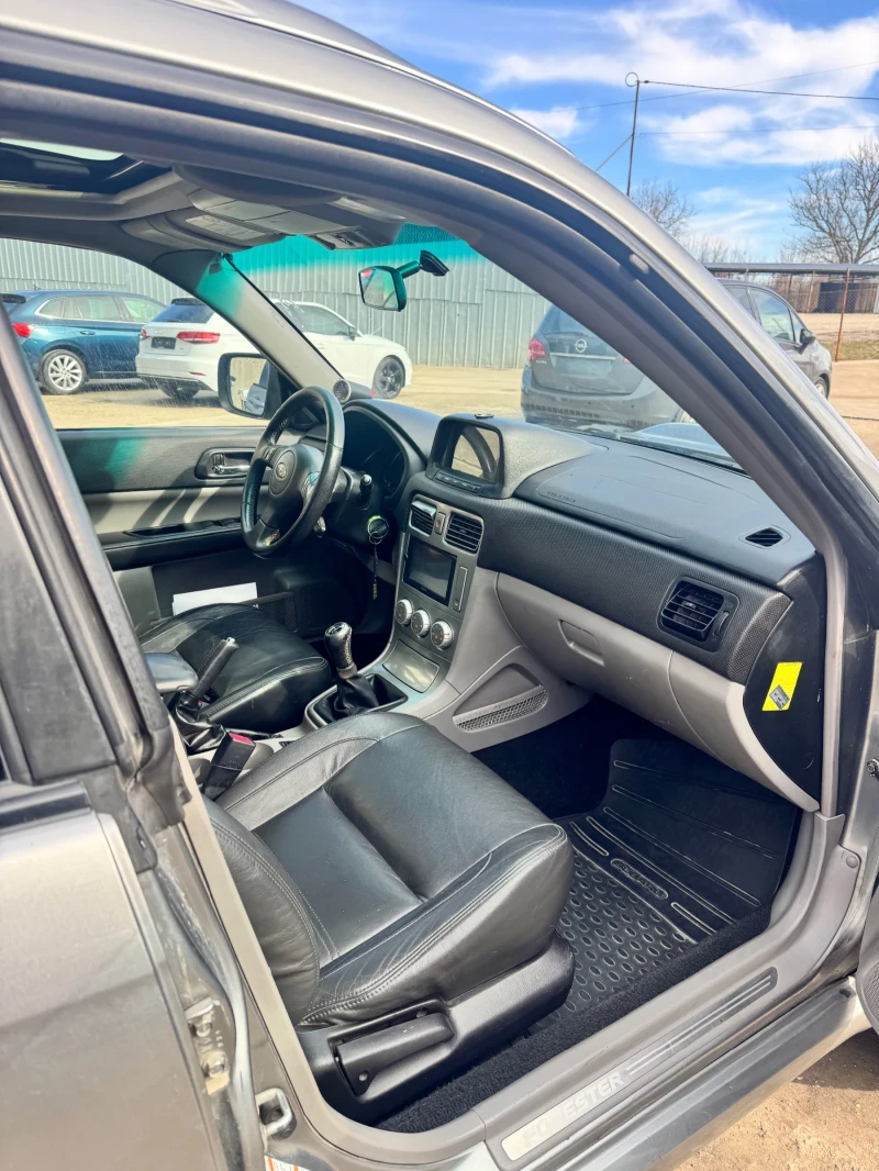 Subaru Forester 2.5 XT, снимка 10 - Автомобили и джипове - 53475332