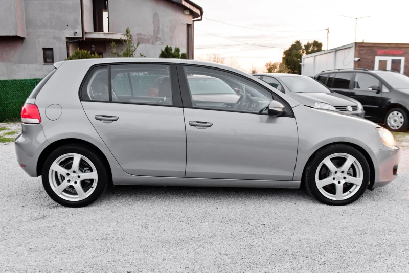 VW Golf 2.0tdi 4 motion, снимка 3 - Автомобили и джипове - 53568225