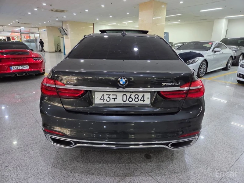 BMW 750, снимка 4 - Автомобили и джипове - 53598586