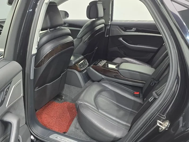 Audi A8 60 TDI QUATTRO D4, снимка 11 - Автомобили и джипове - 54739343
