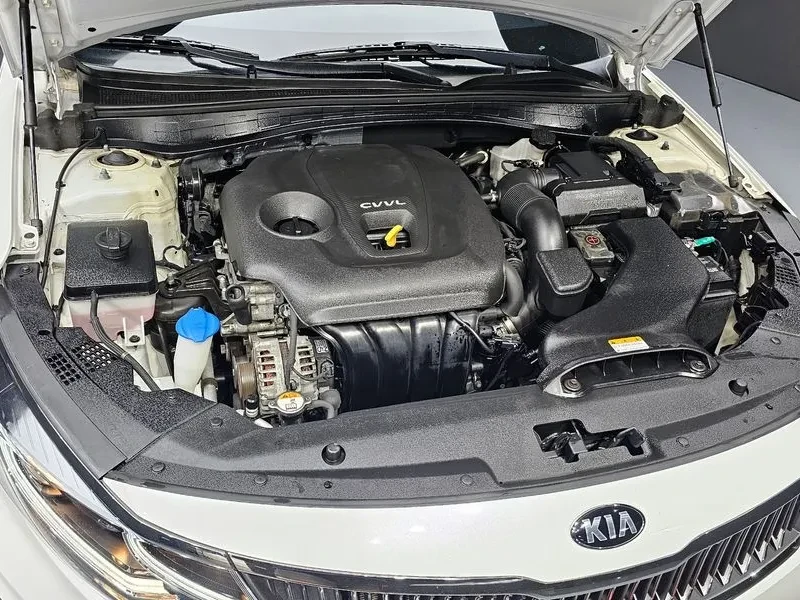 Kia K5 2.0 Luxury - САМО 30% АВАНС, снимка 12 - Автомобили и джипове - 55796070