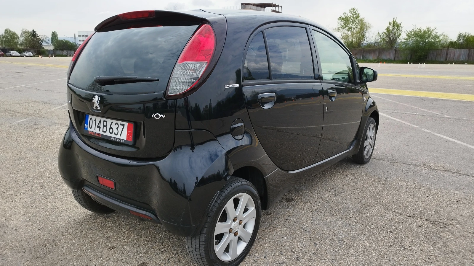 Peugeot iOn 16kWh - изображение 5