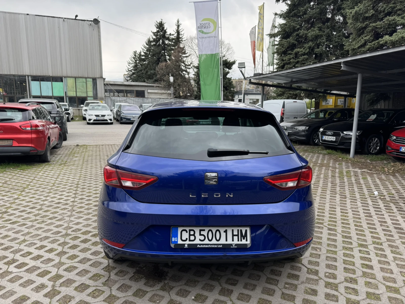 Seat Leon TSI STYLE - изображение 4