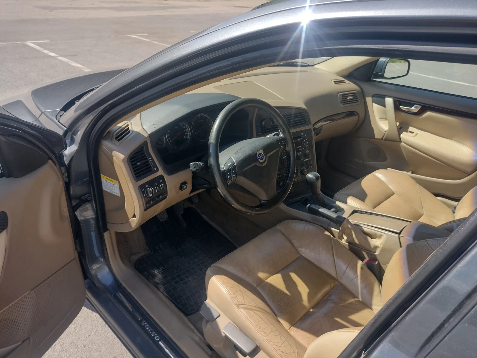 Volvo S60 2.4i - изображение 8
