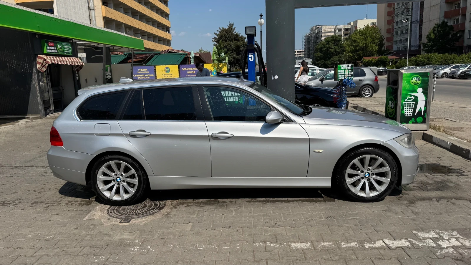 BMW 330 330xi - изображение 2