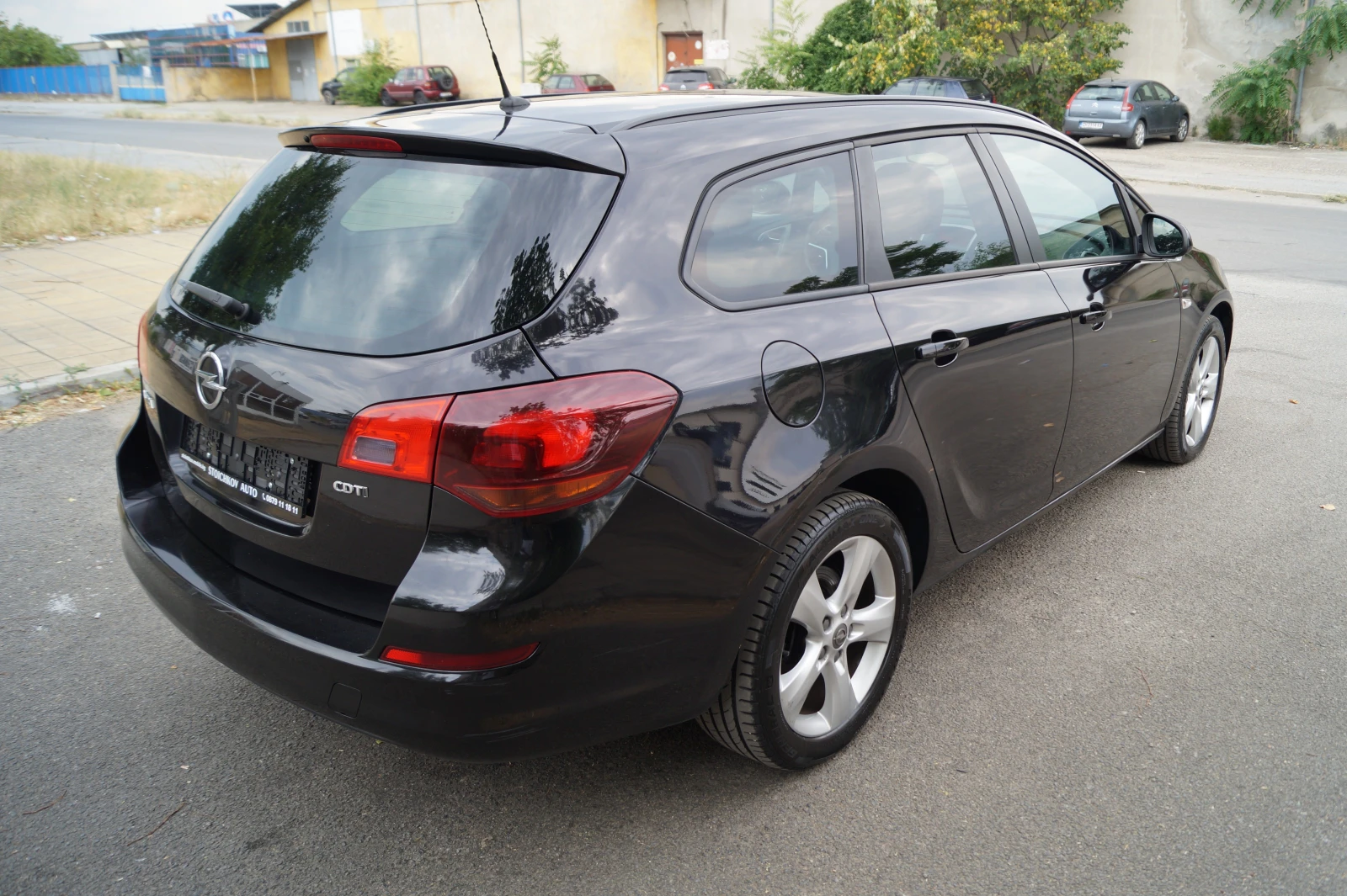 Opel Astra 1.7d - изображение 5
