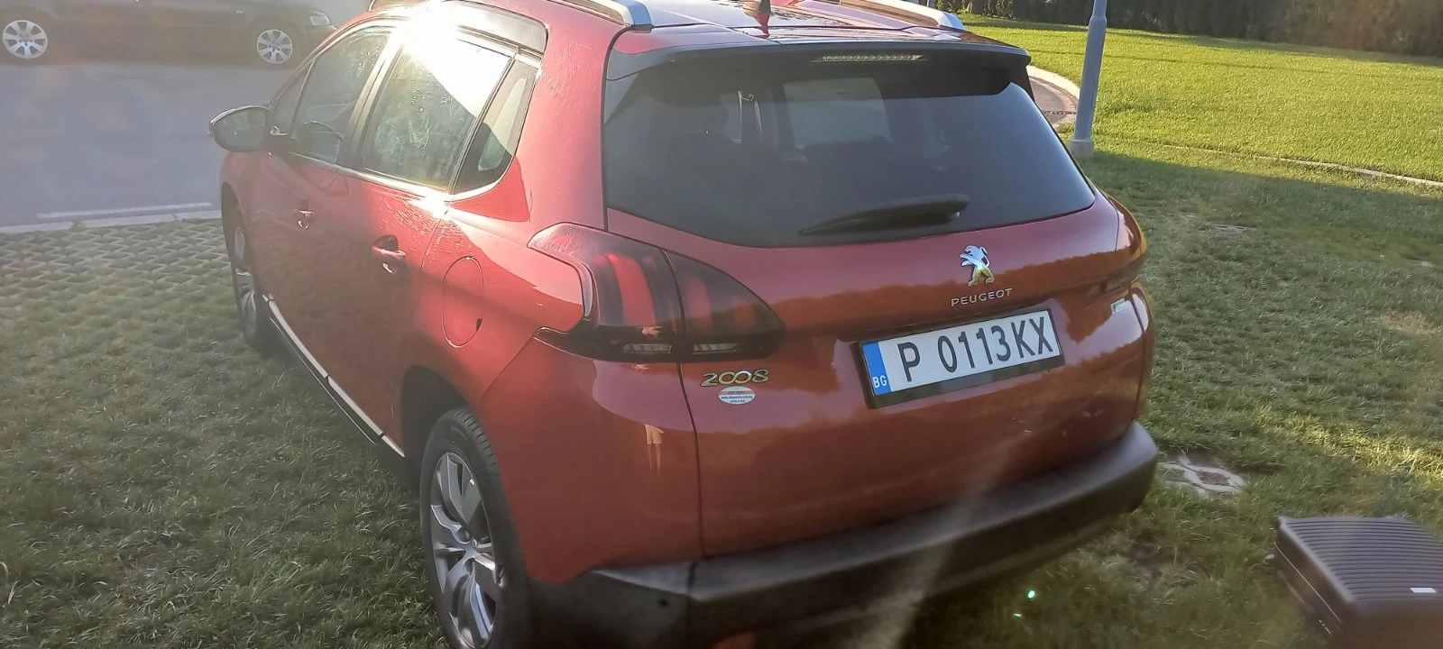 Peugeot 2008 1.2 - изображение 6