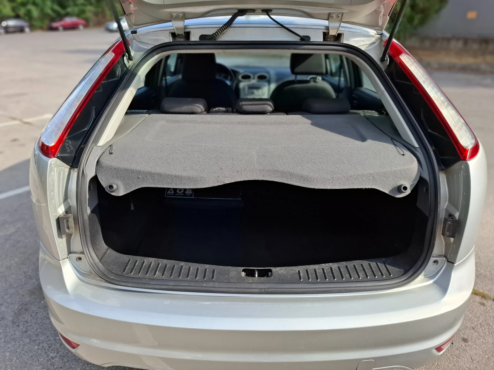 Ford Focus 1.4i 80hp *  * EURO 4 *  | Mobile.bg   16