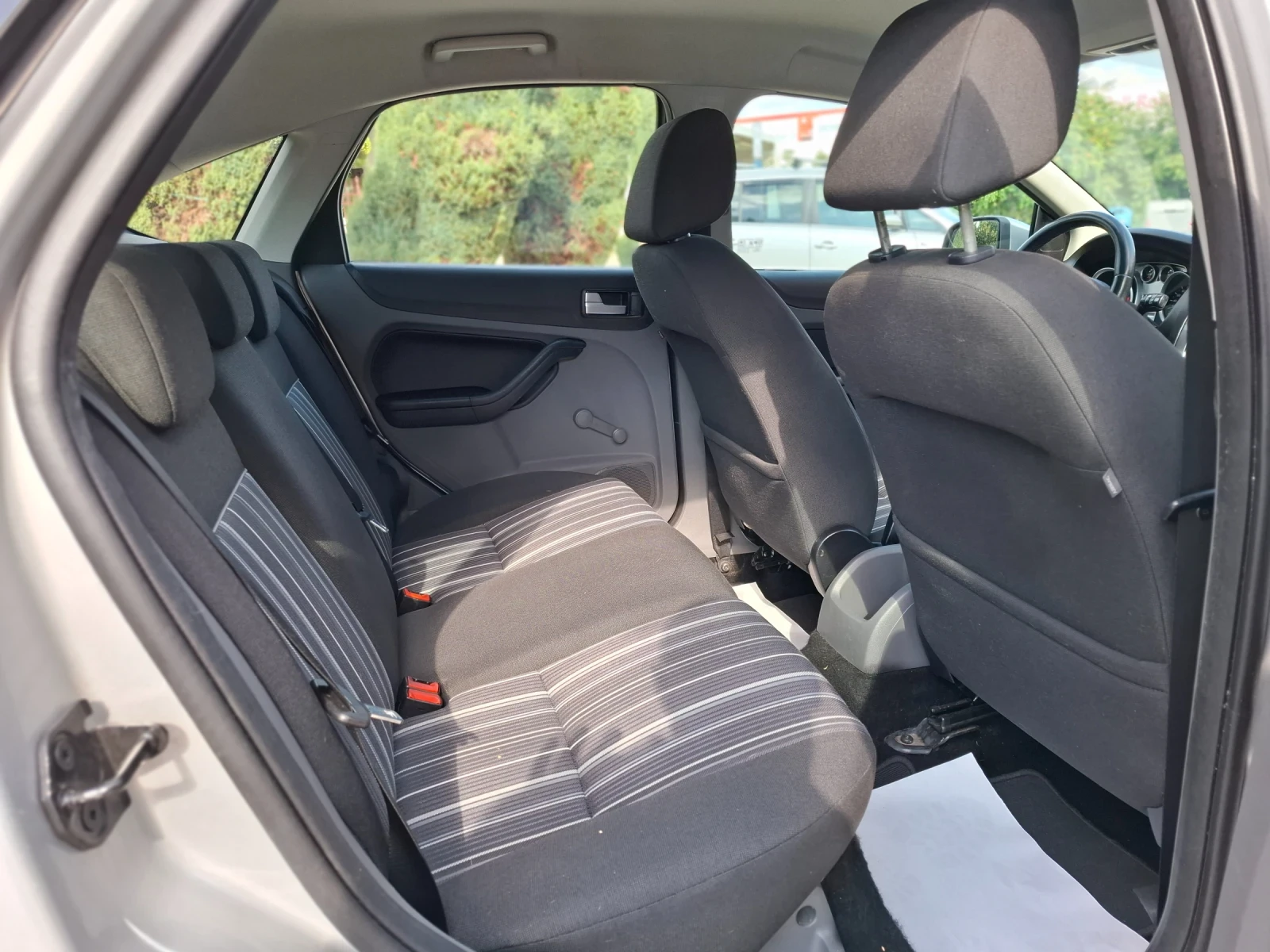 Ford Focus 1.4i 80hp *  * EURO 4 *  | Mobile.bg   13