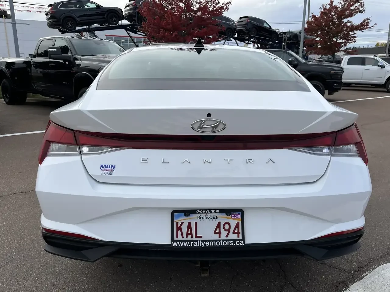 Hyundai Elantra PREFFERED * ПОДГРЕВ СЕДАЛКИ, ВОЛАН * LANE ASSIST - изображение 4